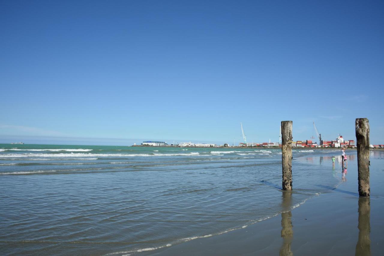 The Ocean Breeze Cbd Bed and Breakfast Timaru Exteriör bild